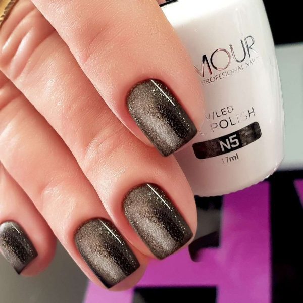 ⁦לק ג'ל עין החתול N5 | גלמור Glamour⁩ – תמונה ⁦2⁩